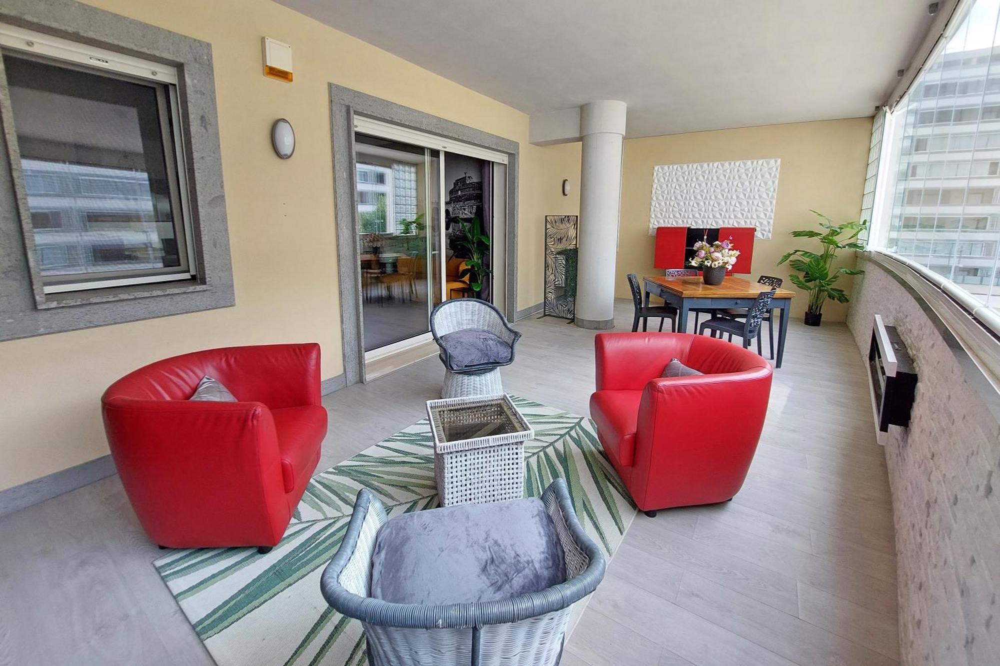 Aki's Flat * Roma